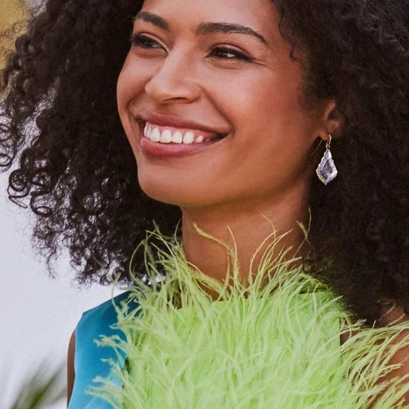 Kendra Scott Small Faceted Alex Gold Drop Earrings in Ivory Illusion / NWT - Picture 2 of 9